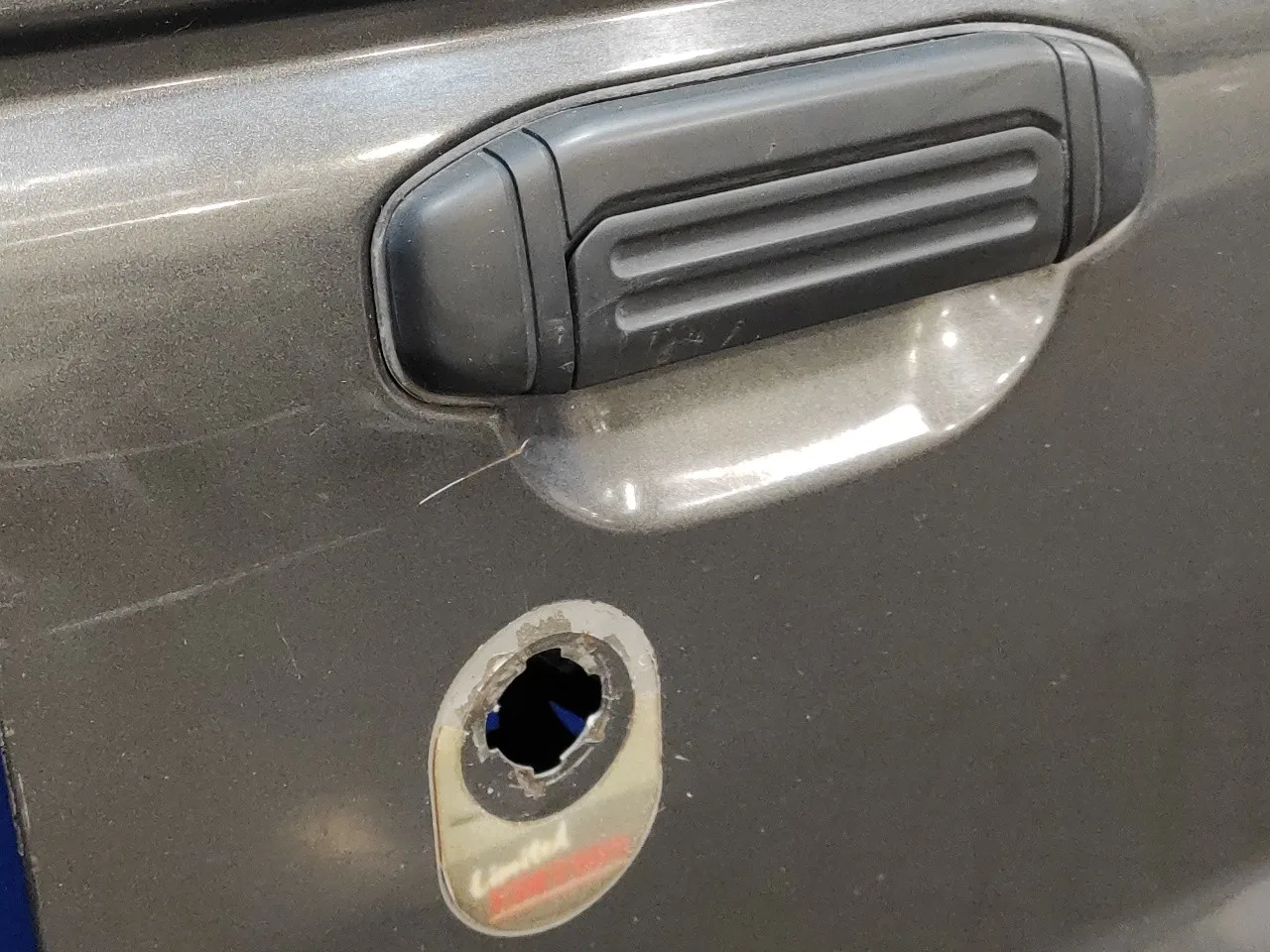 Puerta Delantera Derecha para Mitsubishi Montero (V20/V40)