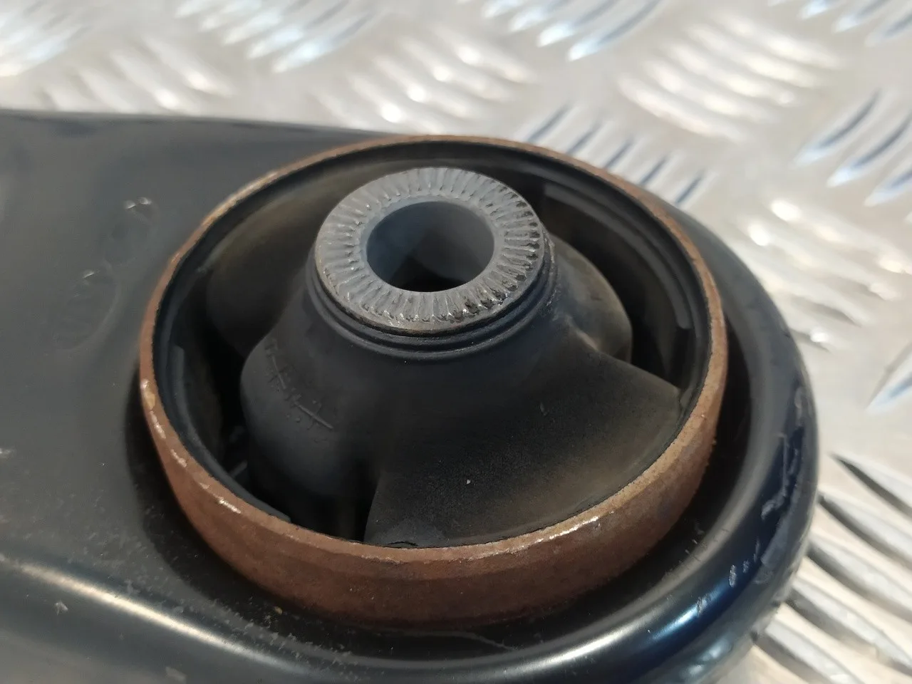 Brazo Suspension Inferior Delantero Izquierdo para Hyundai I30 (Gd)