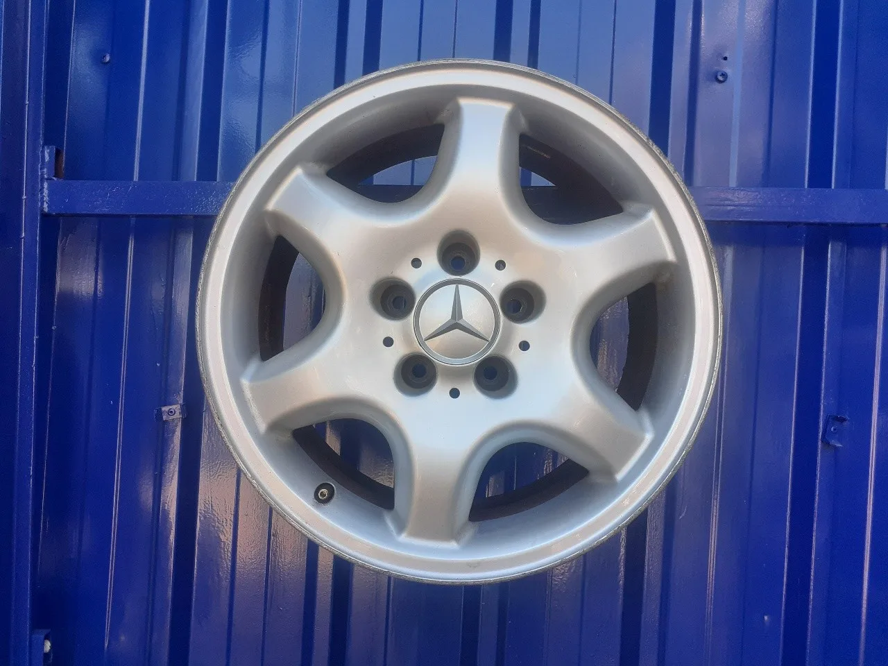 Llanta para Mercedes-Benz Clase E (W210) Berlina