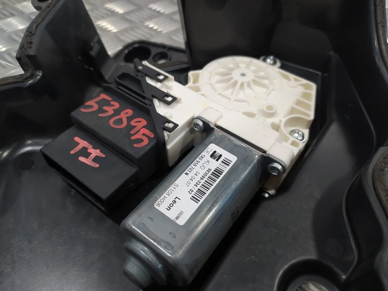Elevalunas Trasero Izquierdo para Seat Leon (1P1)