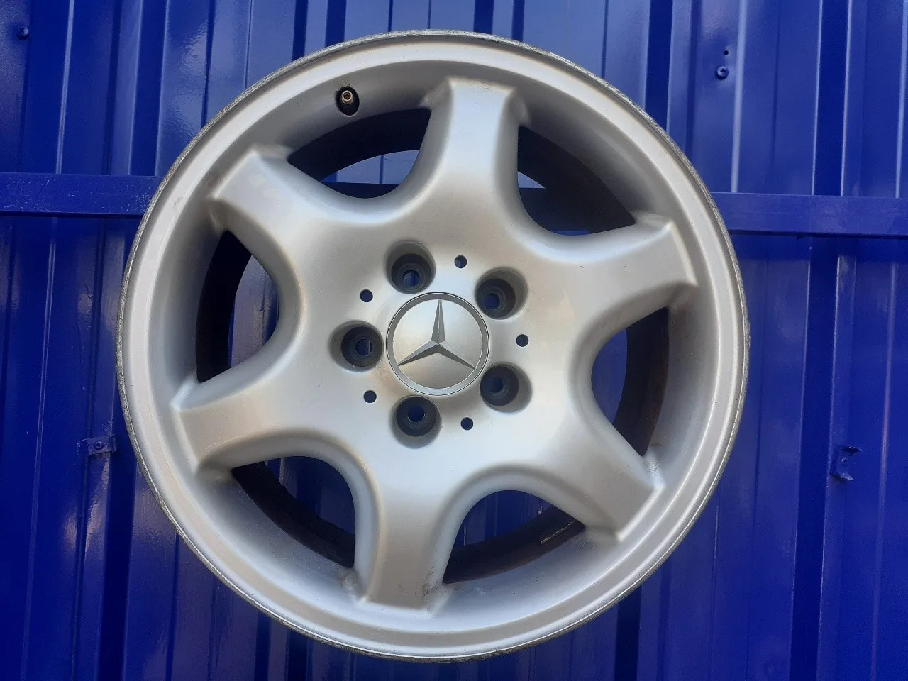 Llanta para Mercedes-Benz Clase E (W210) Berlina
