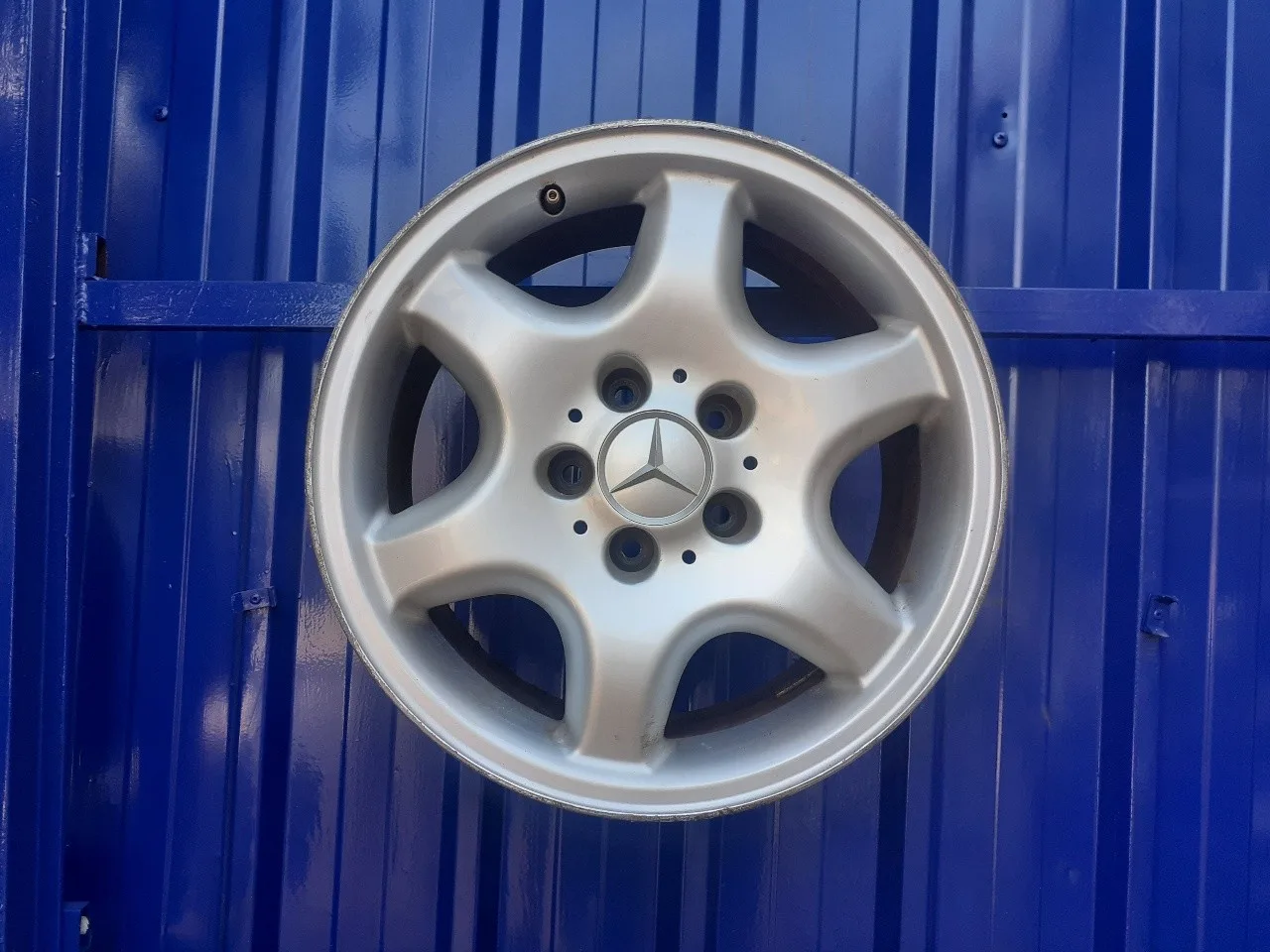 Llanta para Mercedes-Benz Clase E (W210) Berlina