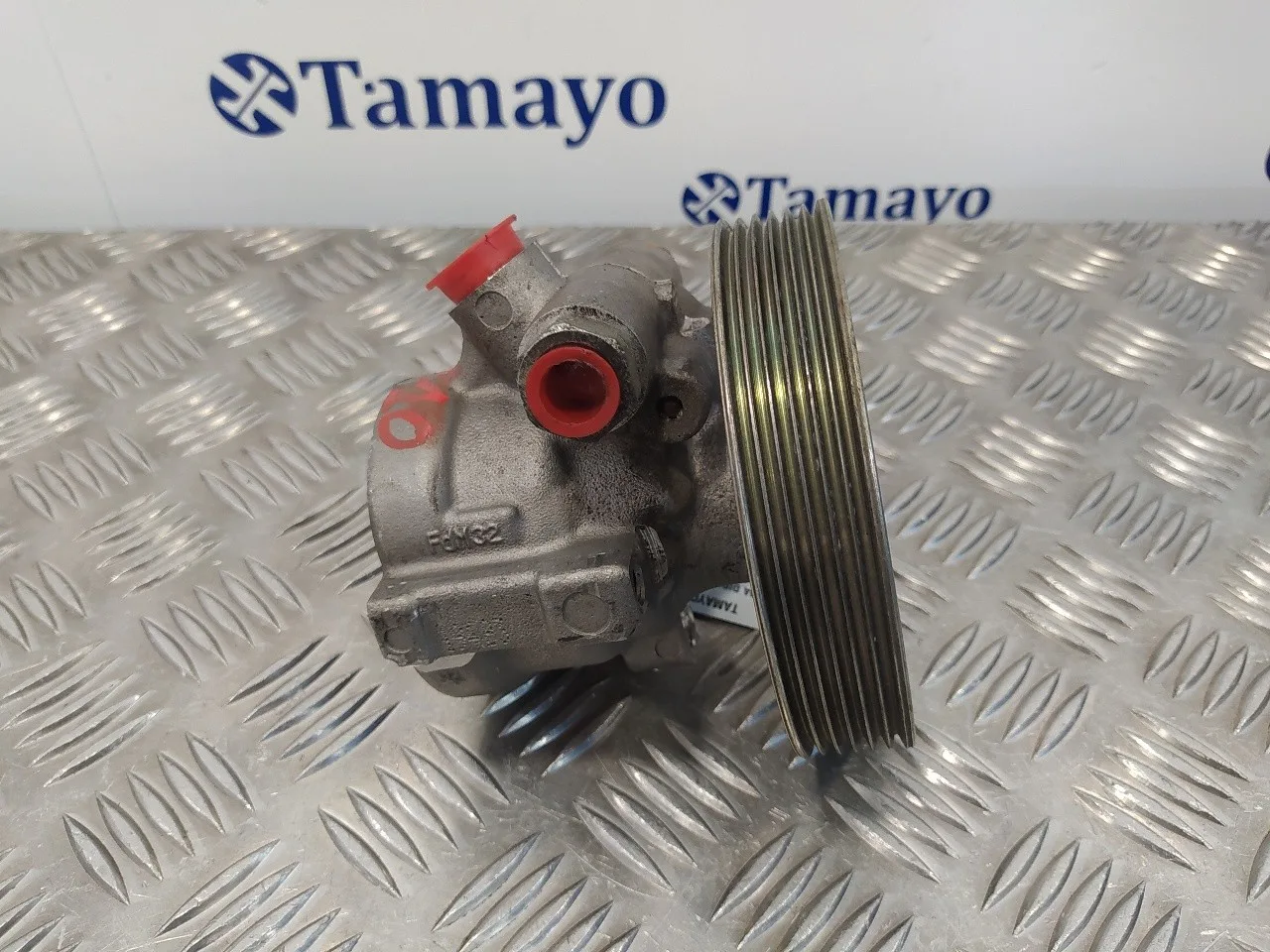 Bomba Direccion para Peugeot 206+