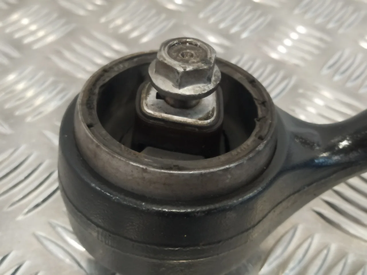 Brazo Suspension Inferior Delantero Derecho para Bmw X1 (E84)