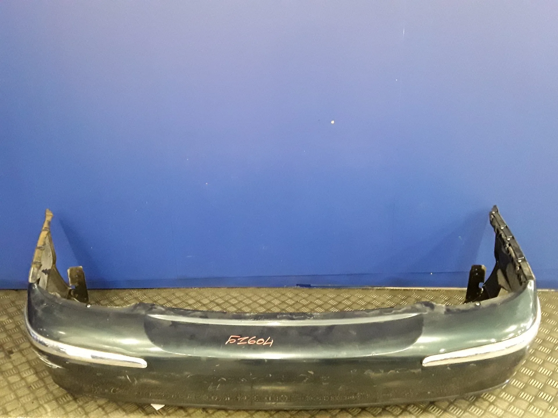 Paragolpes Trasero para Jaguar S-Type
