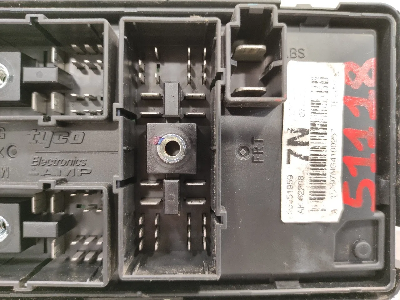Caja Reles / Fusibles para Chevrolet Aveo