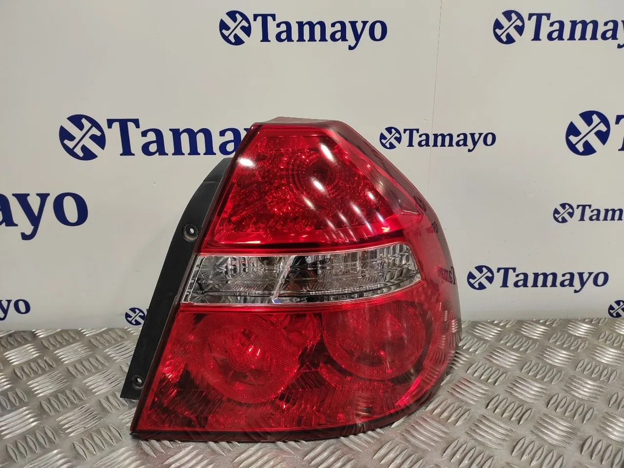 Piloto Trasero Derecho para Chevrolet Aveo