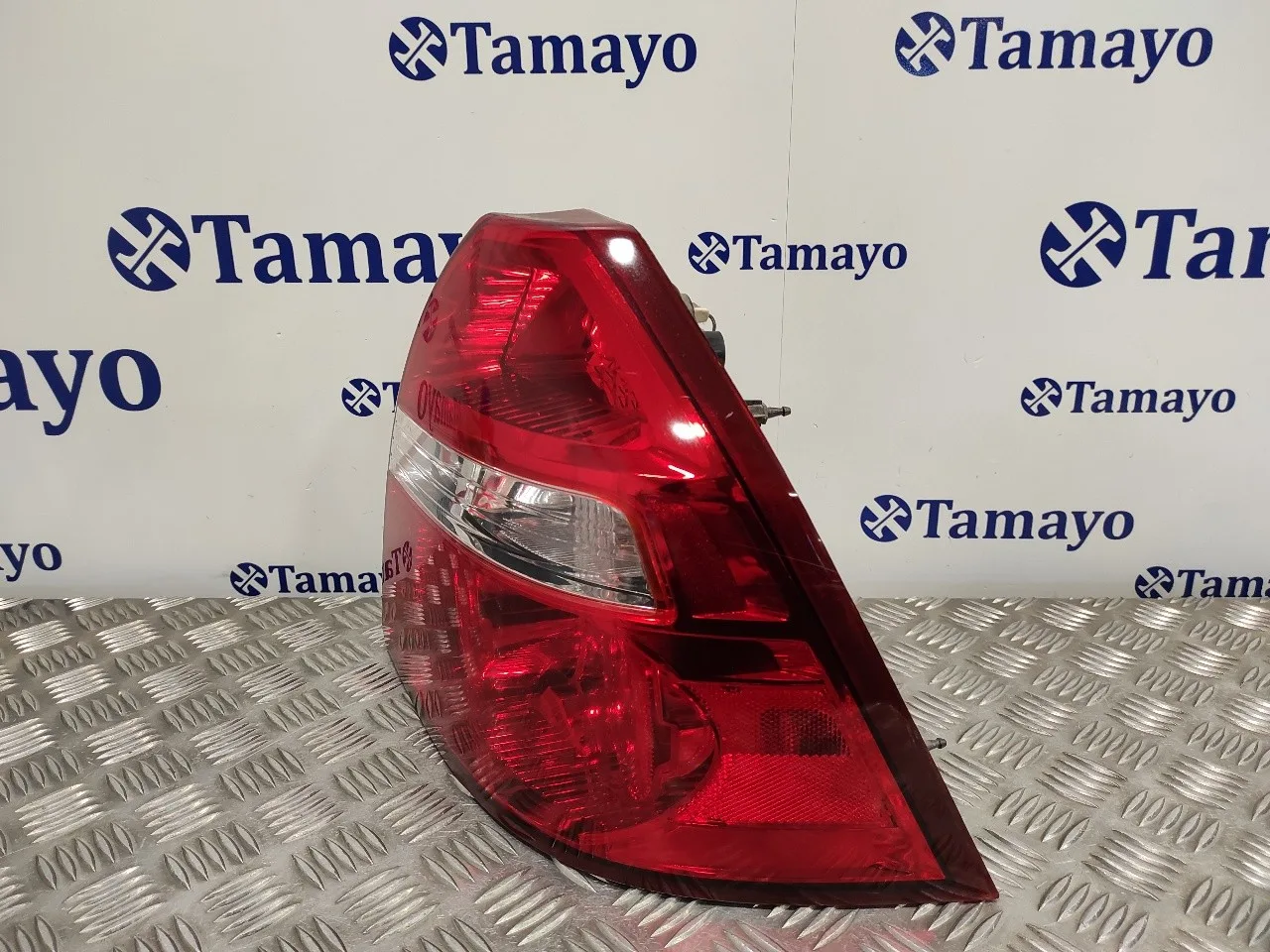 Piloto Trasero Derecho para Chevrolet Aveo