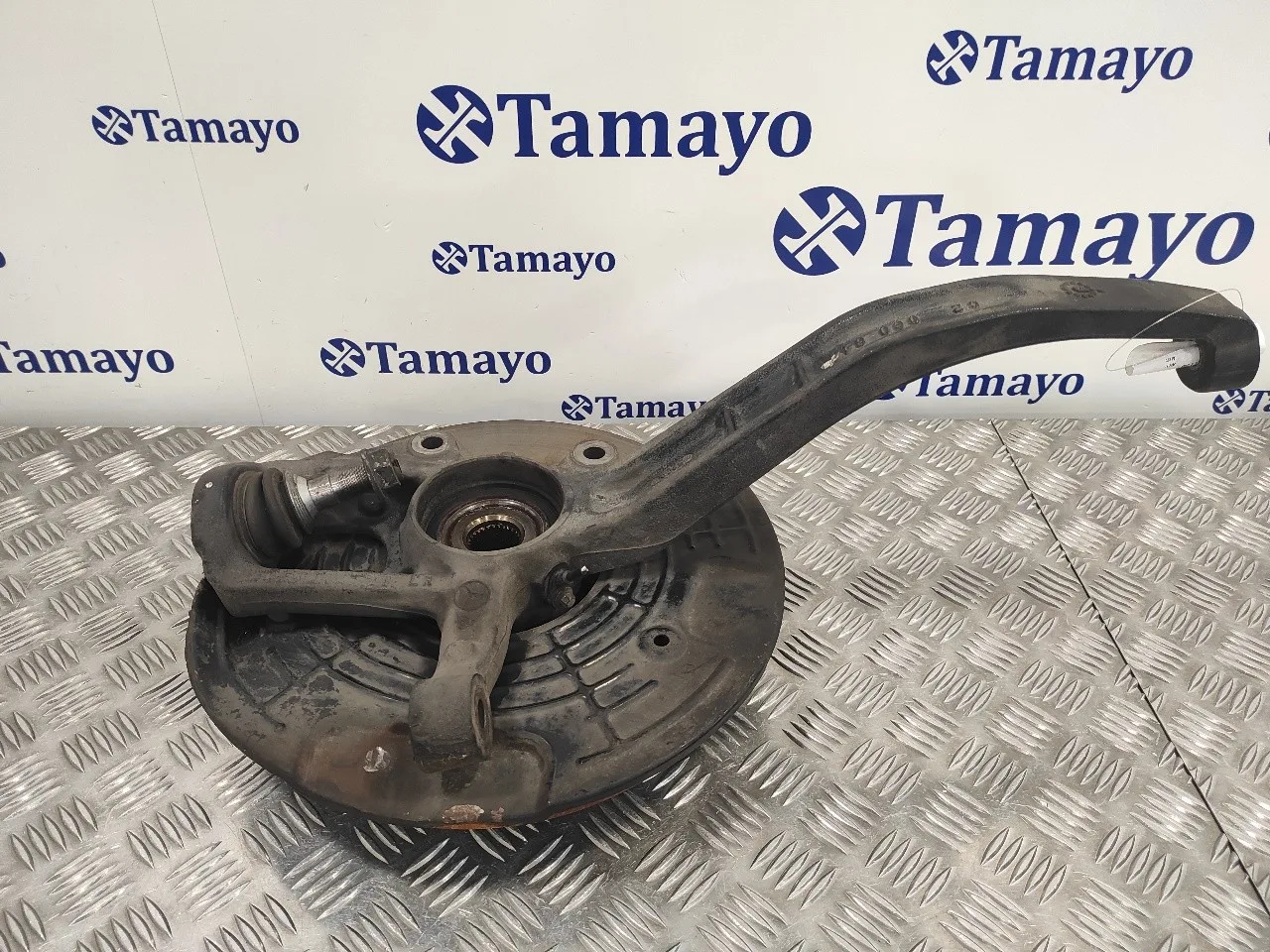 Mangueta Delantera Izquierda para Mercedes-Benz Clase M (W164)