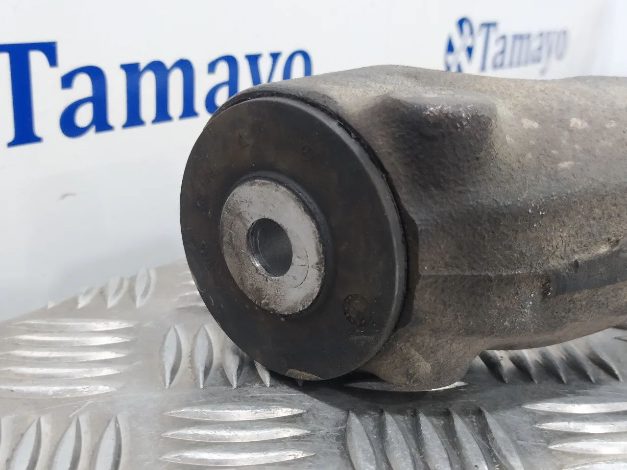 Brazo Suspension Inferior Delantero Derecho para Mercedes-Benz Clase M (W164)