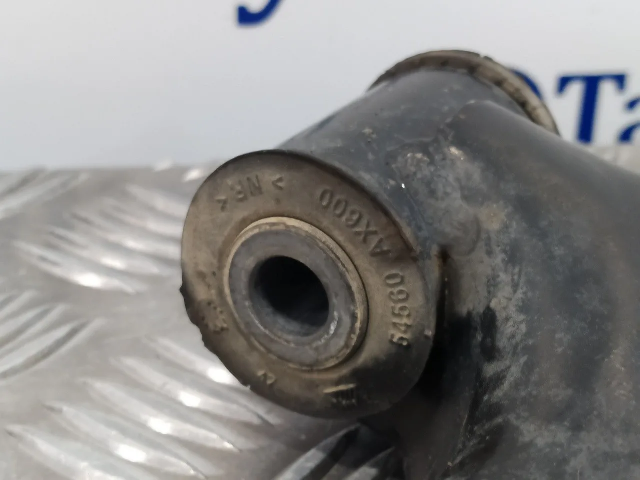Brazo Suspension Inferior Delantero Izquierdo para Renault Clio Iii