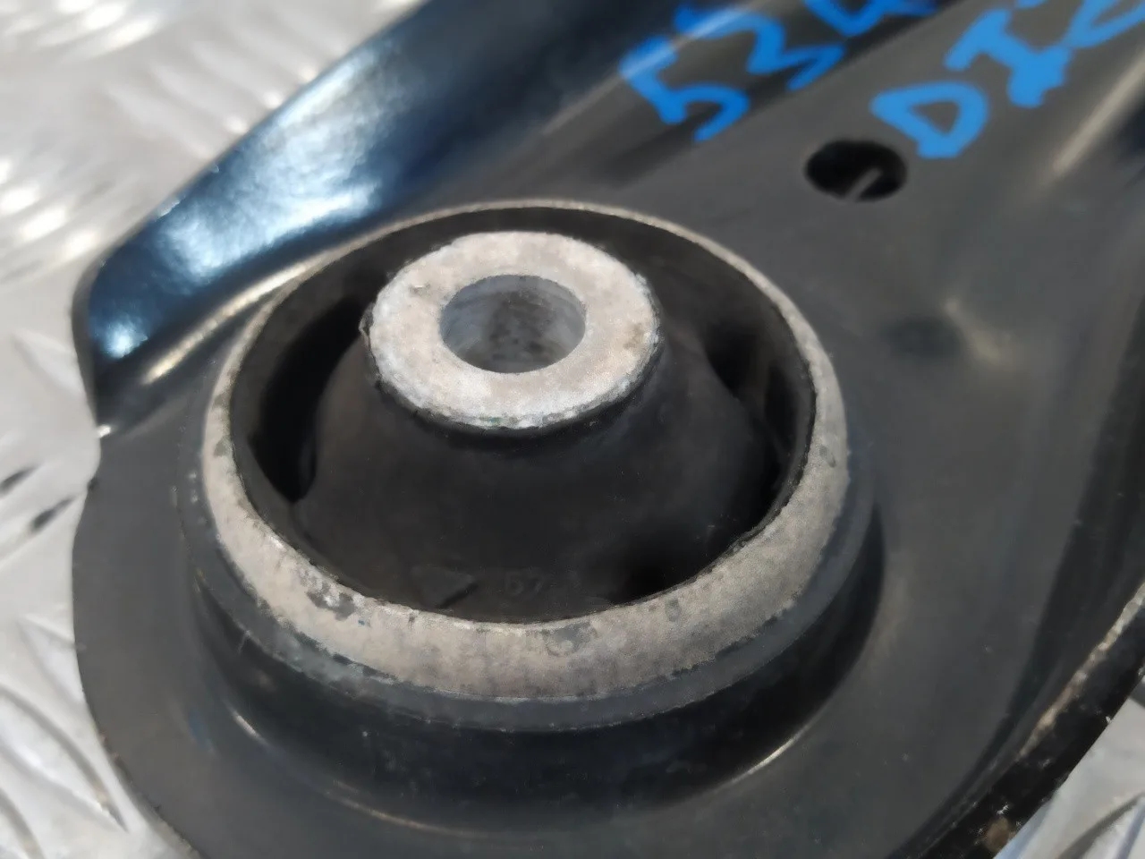 Brazo Suspension Inferior Delantero Izquierdo para Volkswagen Polo (6C1)