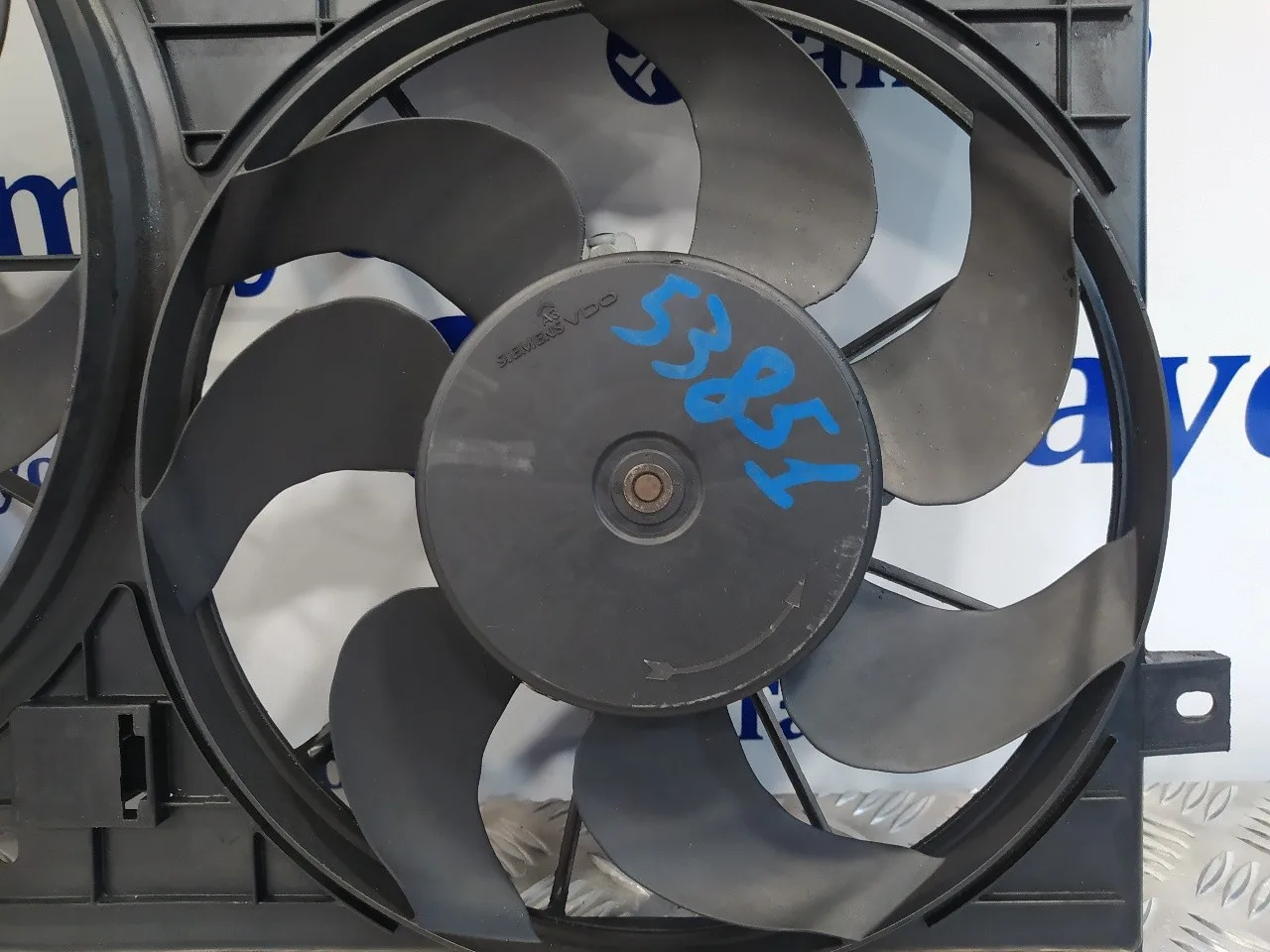 Electroventilador para Volkswagen Passat Berlina (3C2)