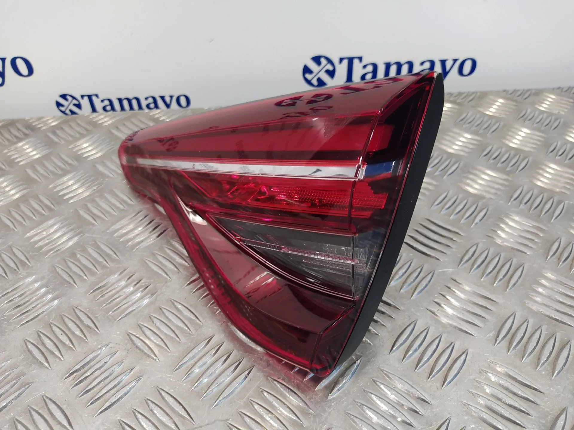Piloto Trasero Derecho Interior para Renault Clio V