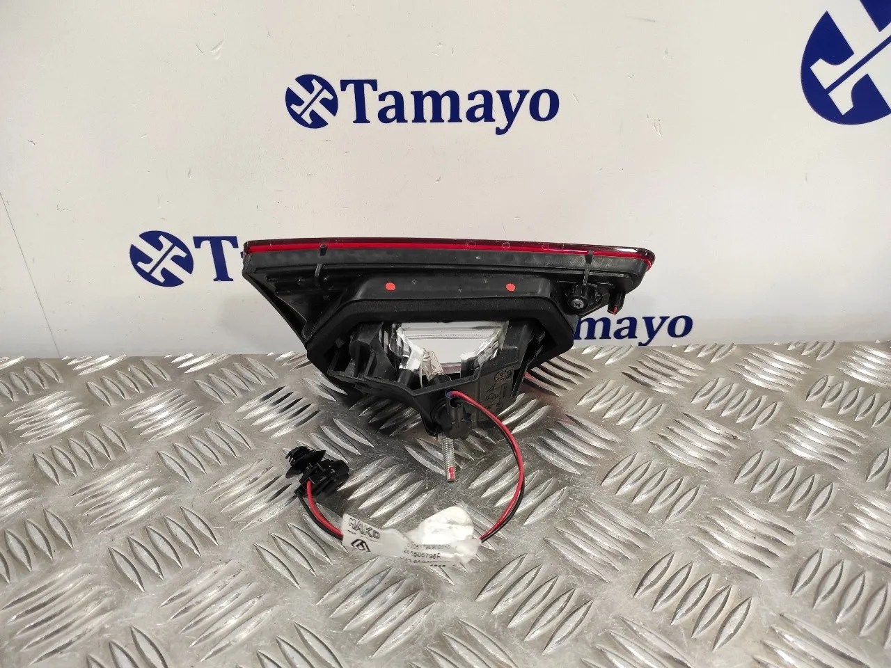 Piloto Trasero Derecho Porton para Renault Clio Iv