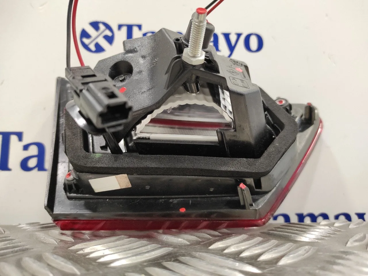 Piloto Trasero Derecho Porton para Renault Clio Iv