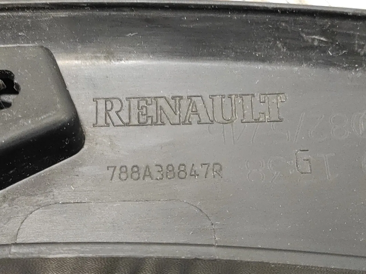 Aletin Trasero Izquierdo para Renault Captur