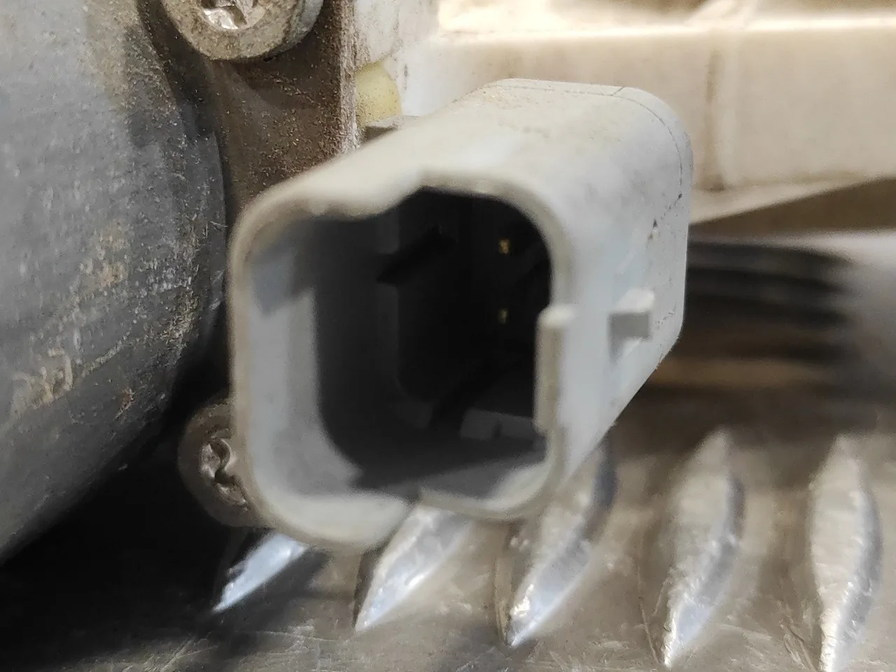 Elevalunas Delantero Izquierdo para Nissan Micra (K12E)