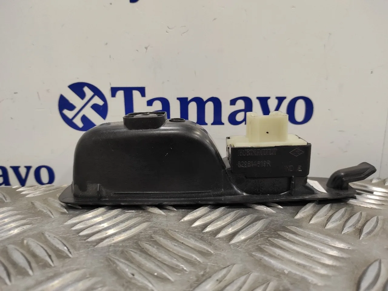 Mando Elevalunas Trasero Derecho para Renault Clio Iv