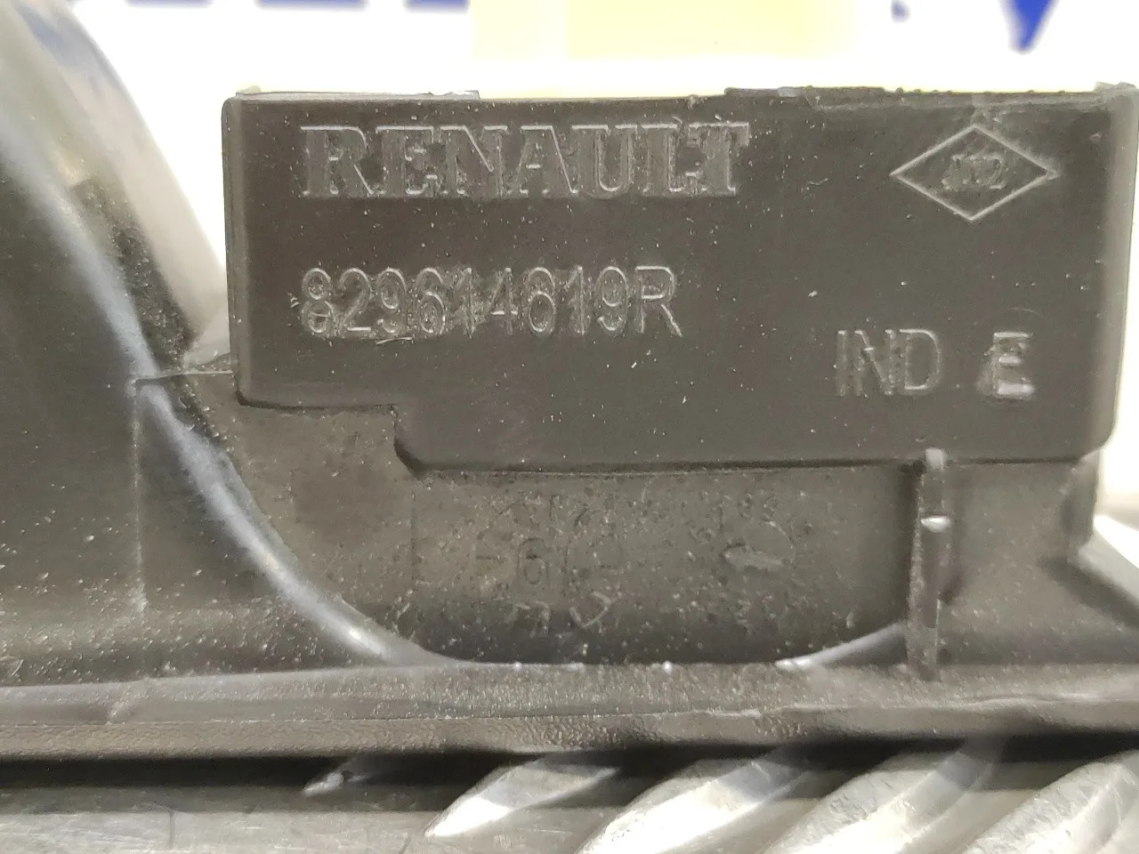 Mando Elevalunas Trasero Derecho para Renault Clio Iv