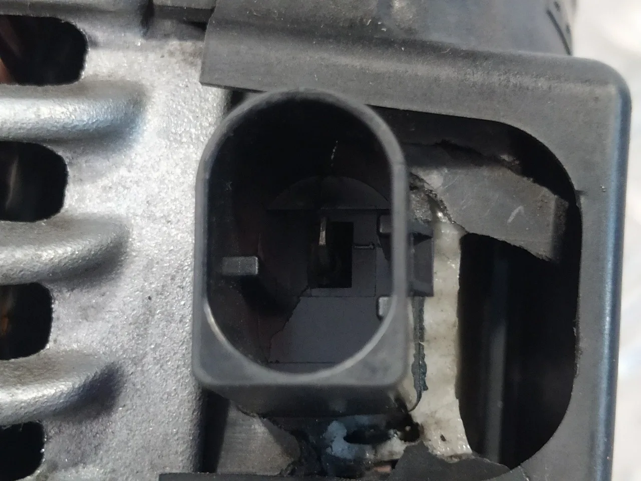 Alternador para Bmw Serie 2 Gran Tourer (F46)