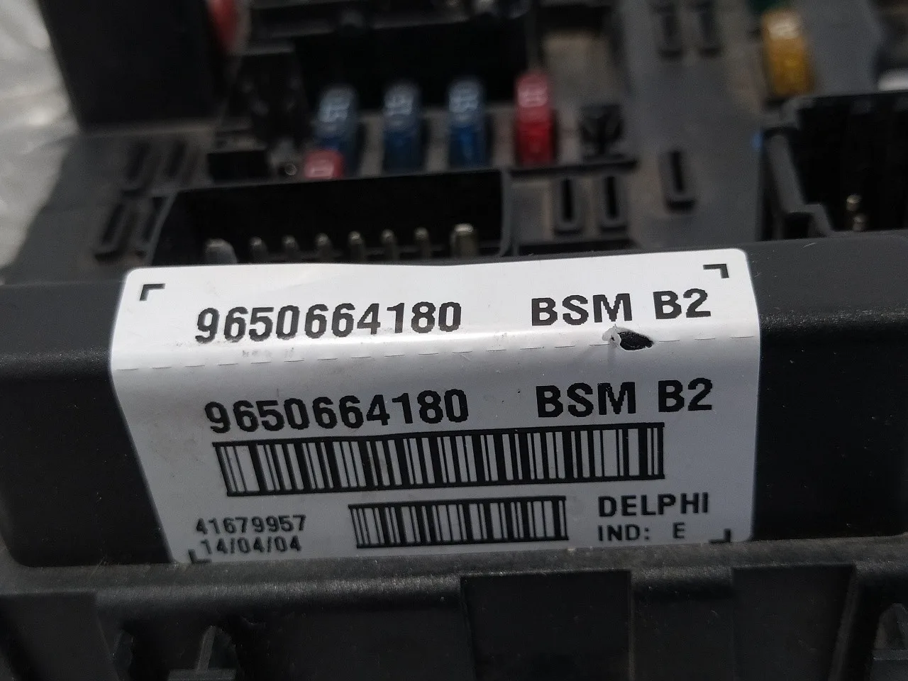Caja Reles / Fusibles para Peugeot 206 Berlina
