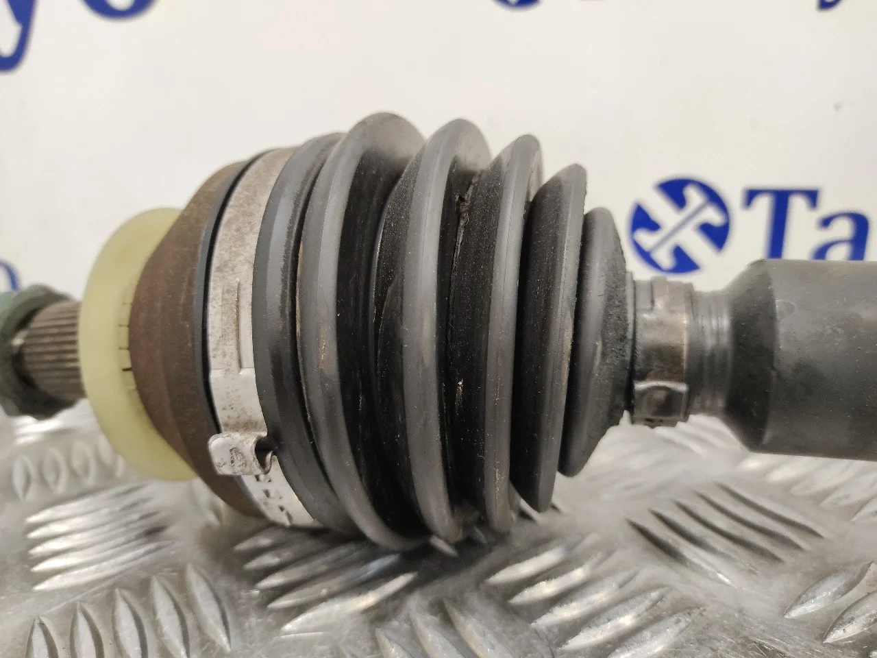 Transmision Delantera Derecha para Seat Ibiza (6J5)