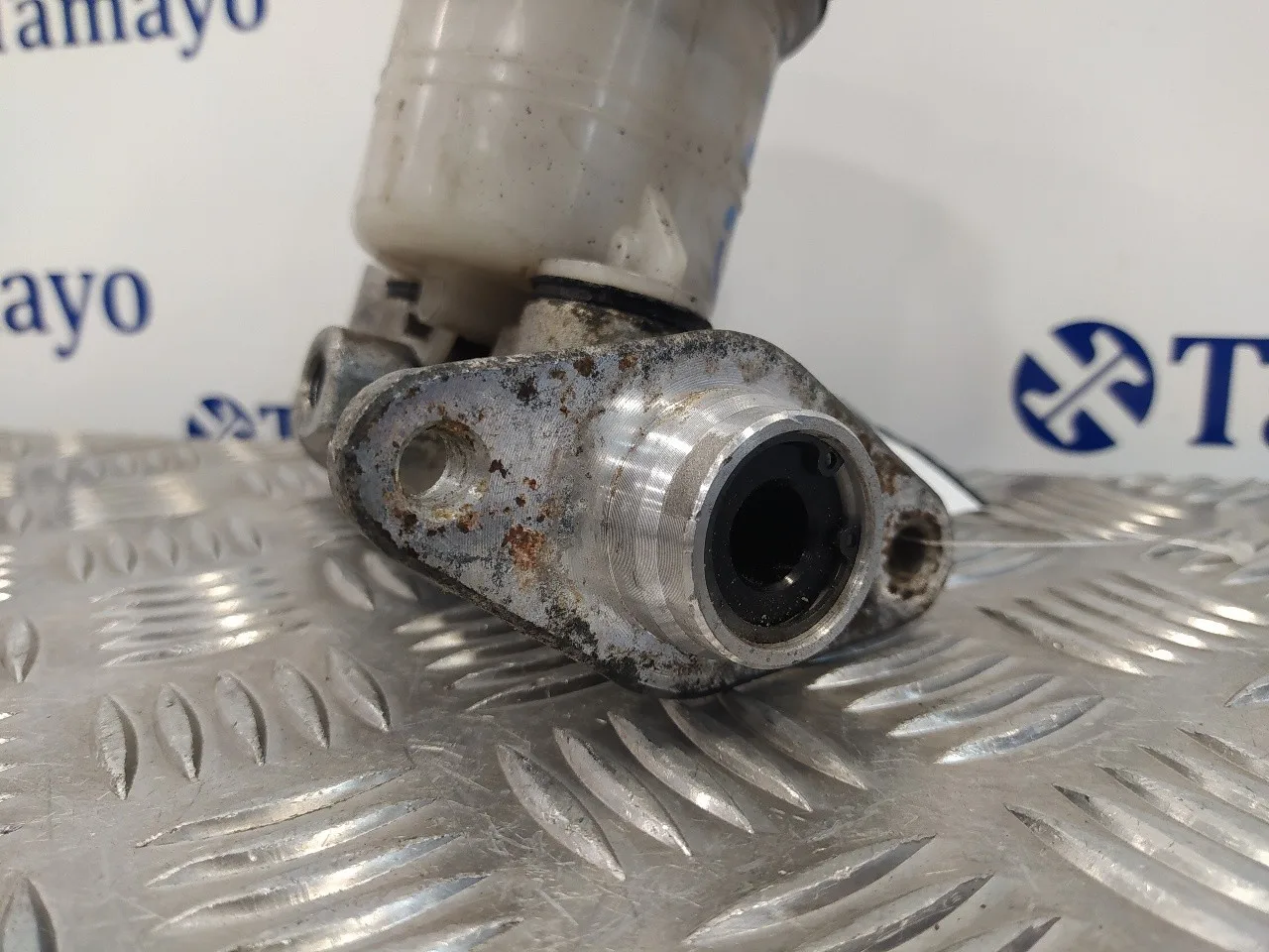 Bomba Freno para Mitsubishi Montero (V20/V40)