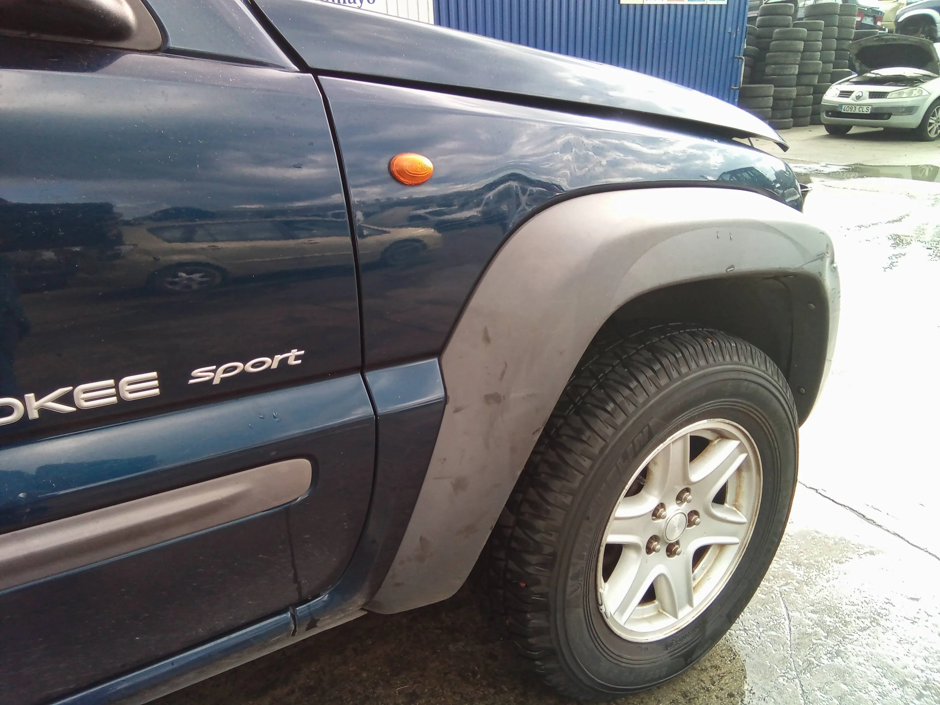 Aleta Delantera Derecha para Jeep Cherokee (Kj)
