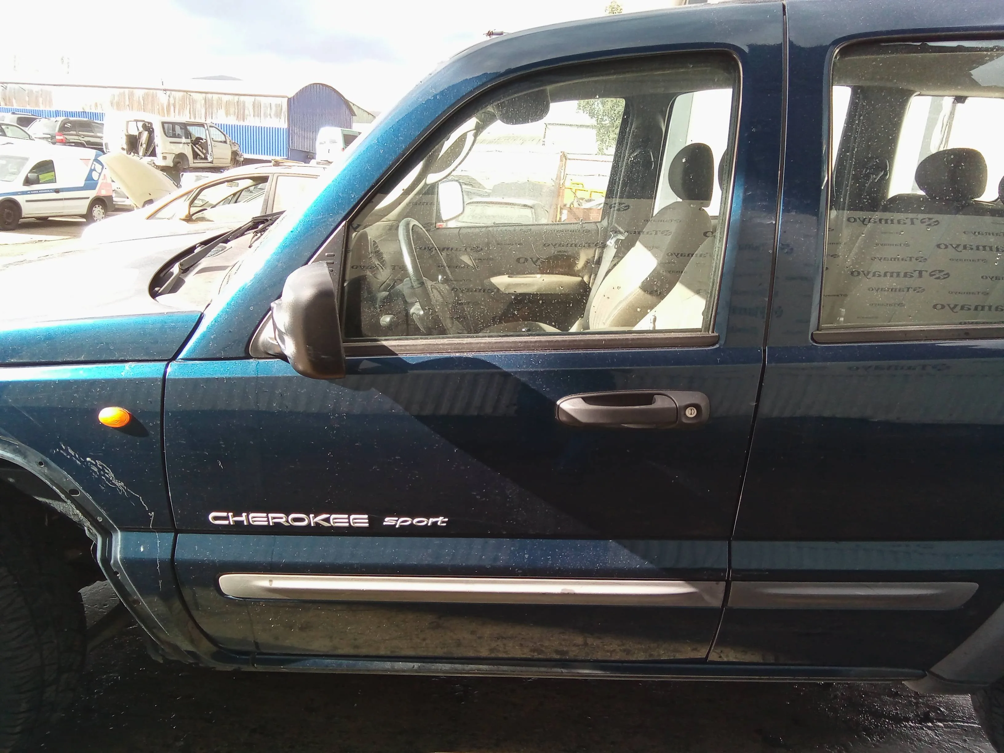Puerta Delantera Izquierda para Jeep Cherokee (Kj)