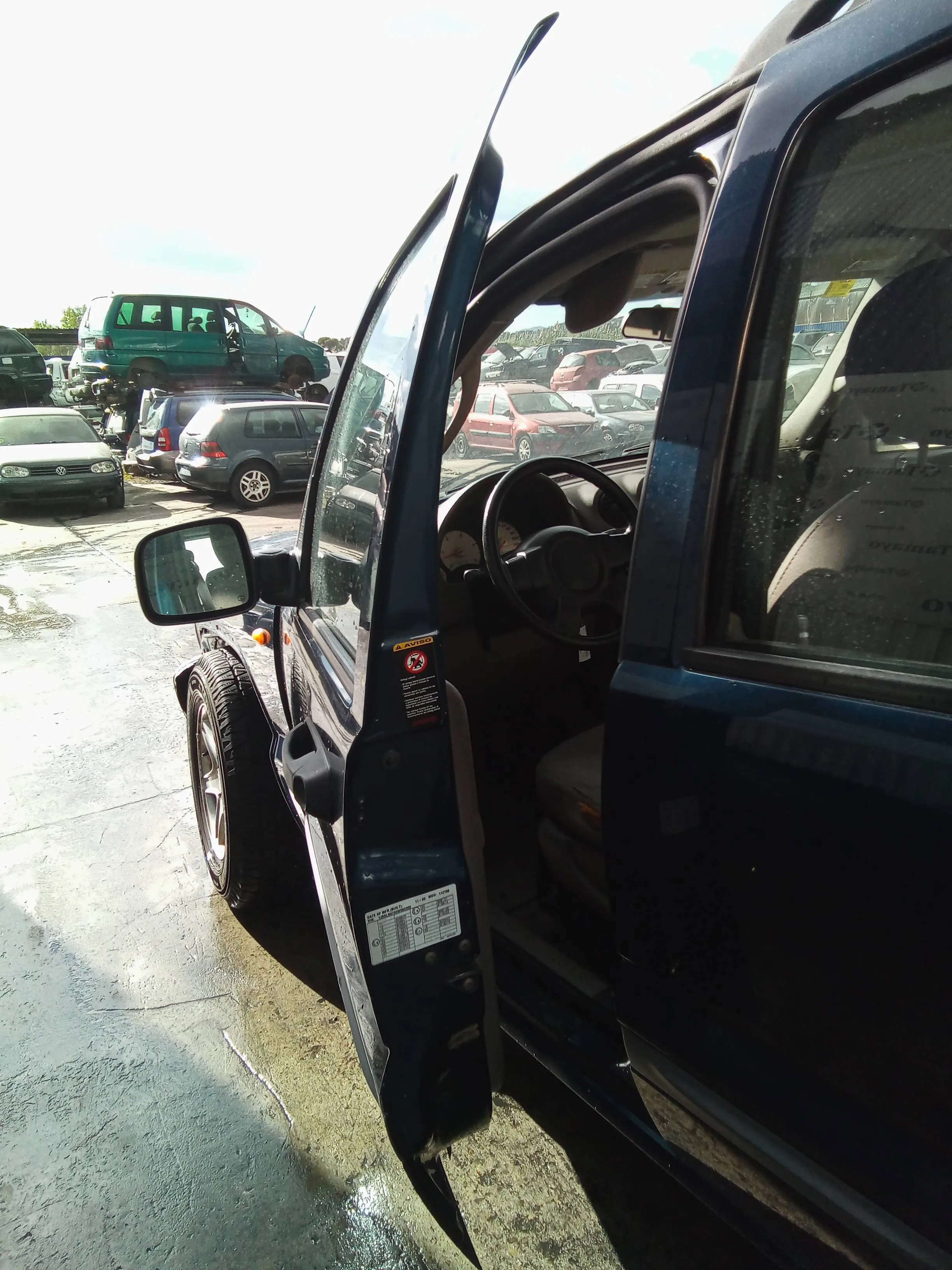 Puerta Delantera Izquierda para Jeep Cherokee (Kj)