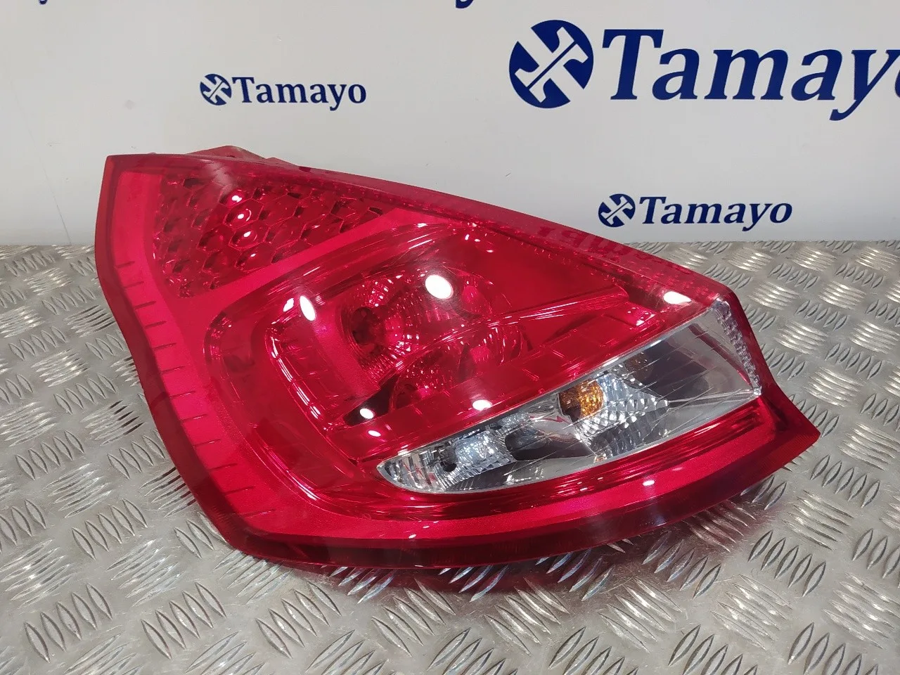 Piloto Trasero Izquierdo para Ford Fiesta (Cb1)
