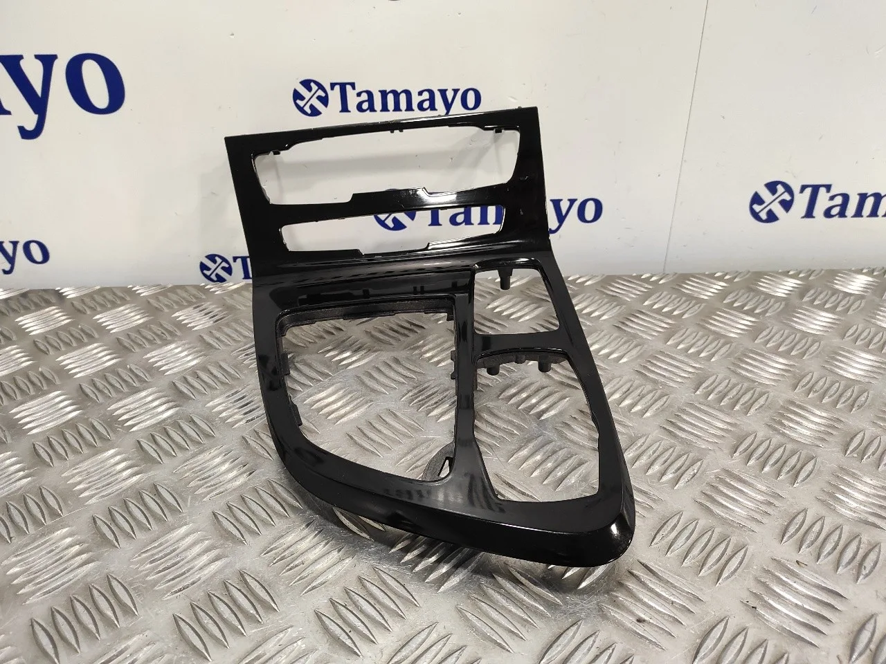 Moldura para Bmw Serie 2 Gran Tourer (F46)