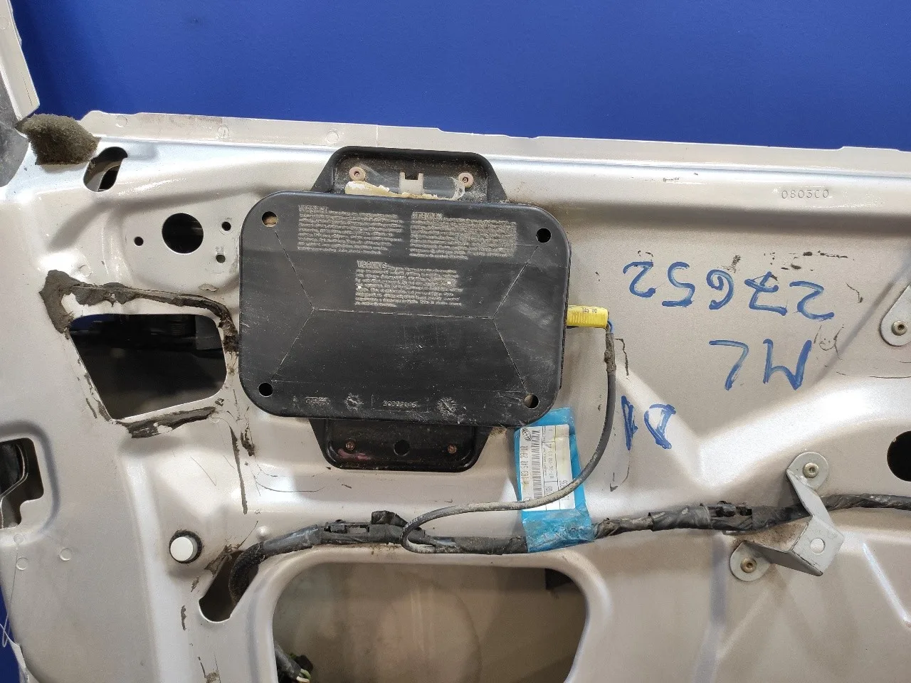 Puerta Delantera Izquierda para Mercedes-Benz Clase M (W163)