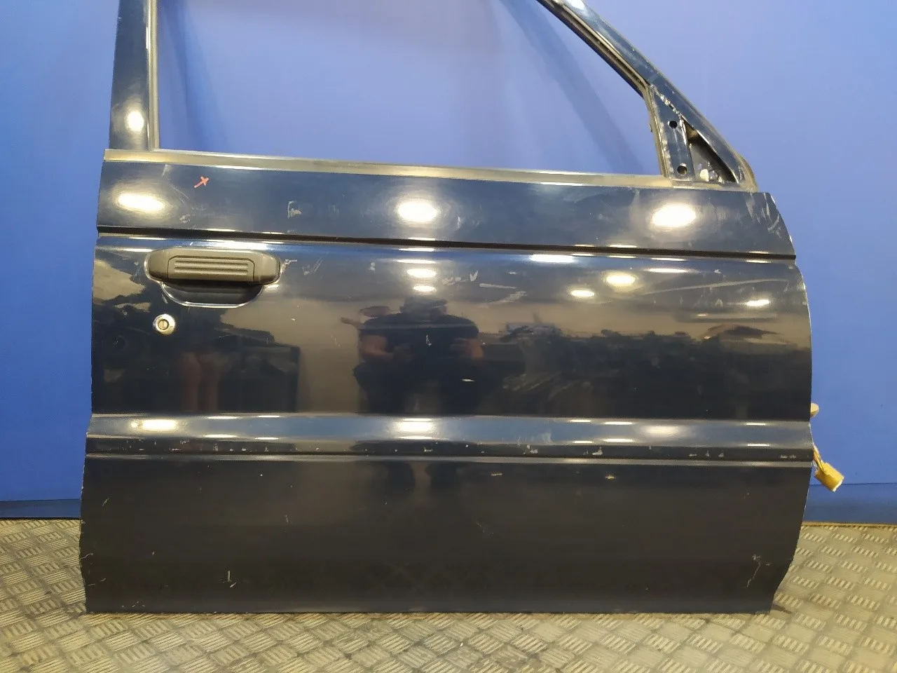 Puerta Delantera Derecha para Mitsubishi Montero (V20/V40)