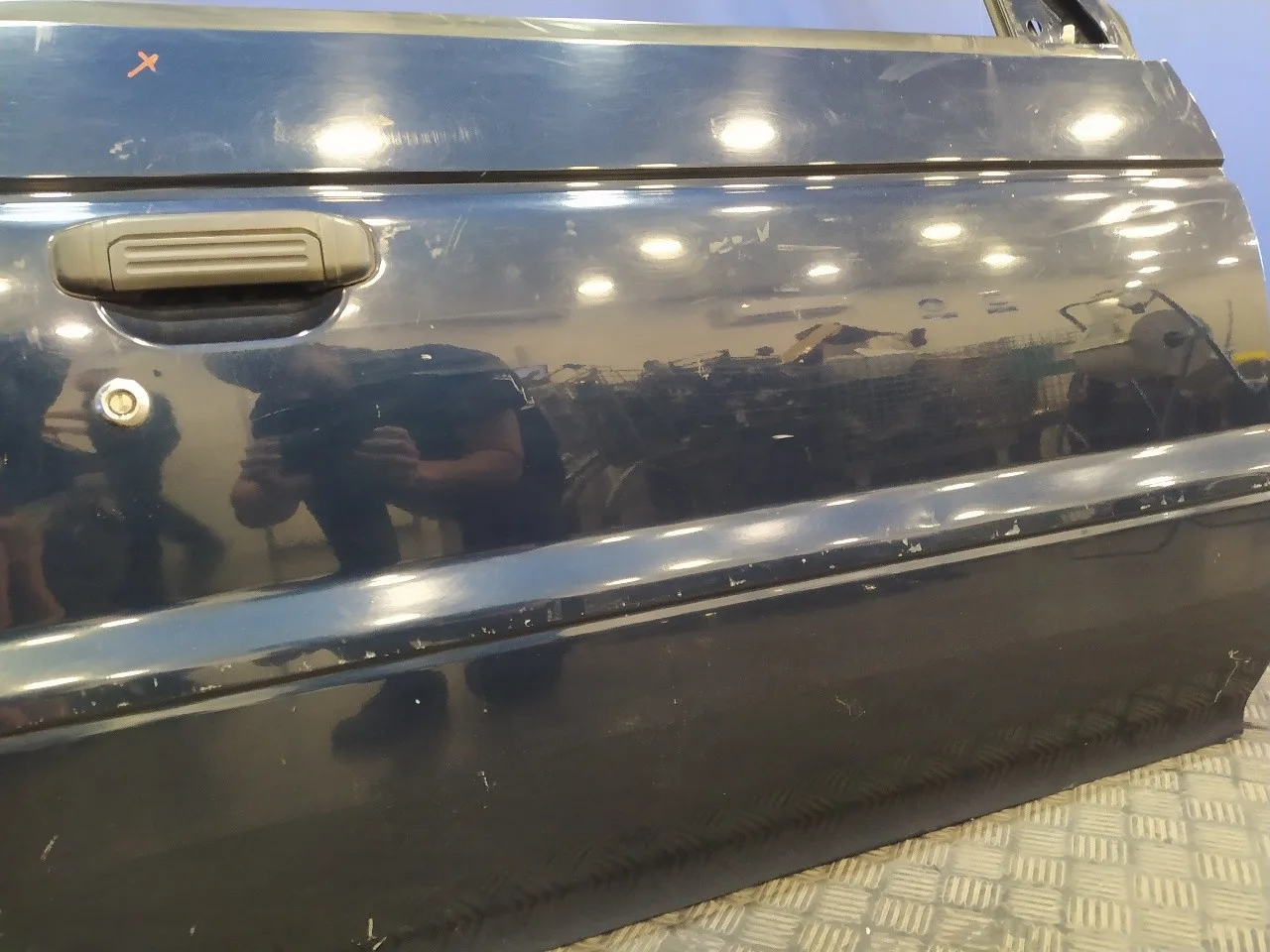 Puerta Delantera Derecha para Mitsubishi Montero (V20/V40)