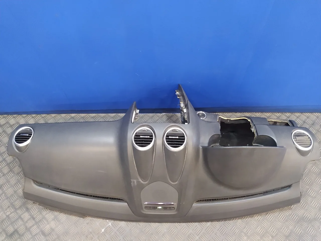 Salpicadero para Mercedes-Benz Clase M (W164)