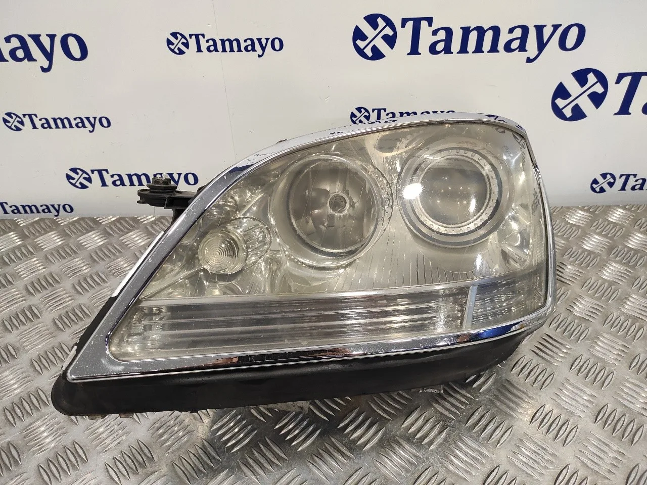 Faro Izquierdo para Mercedes-Benz Clase M (W164)