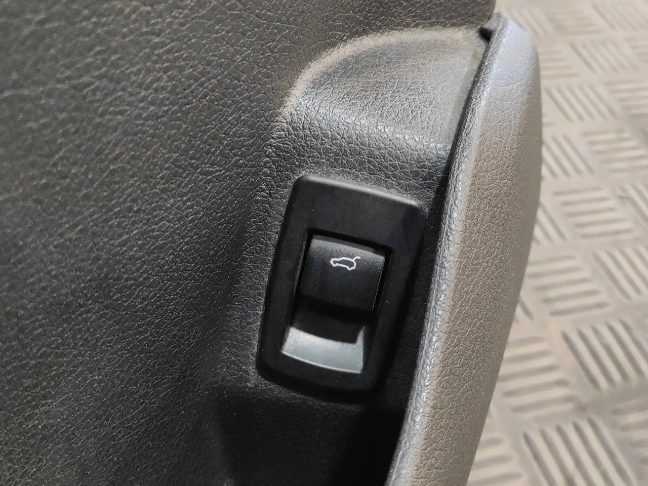 Guarnecido Puerta Delantera Izquierda para Bmw Serie 2 Gran Tourer (F46)