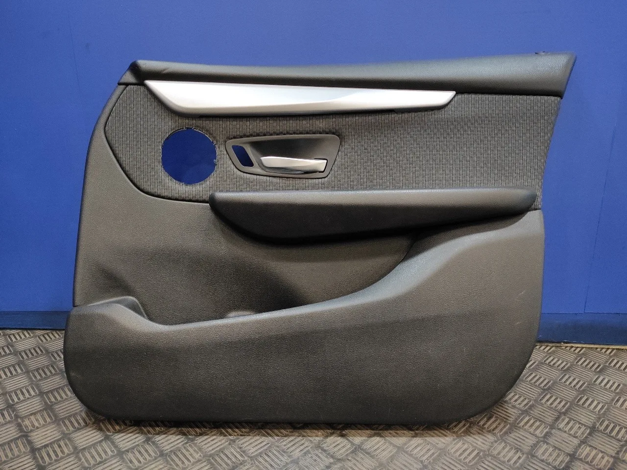 Guarnecido Puerta Delantera Derecha para Bmw Serie 2 Gran Tourer (F46)