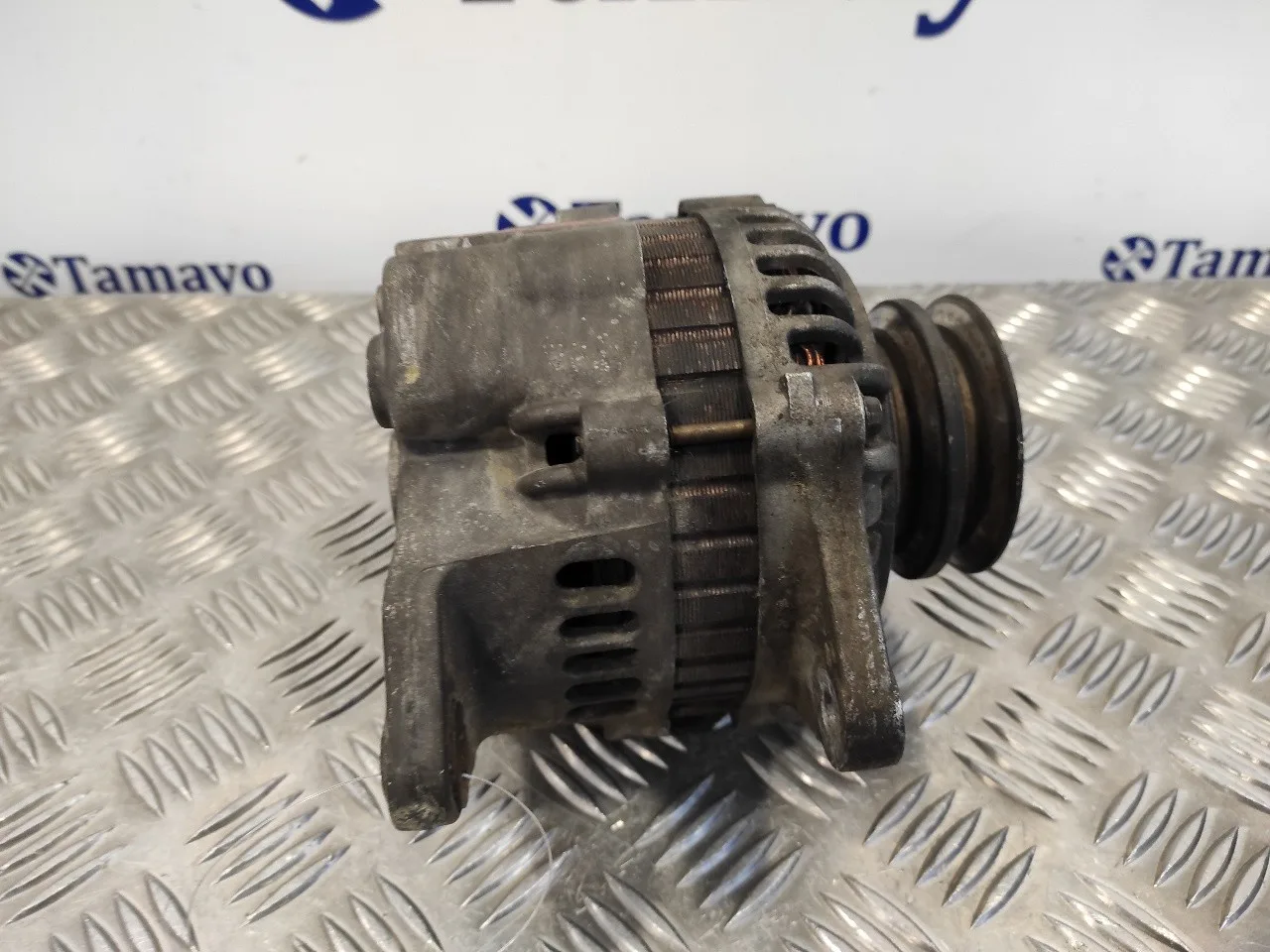 Alternador para Nissan Pick-Up (D22)