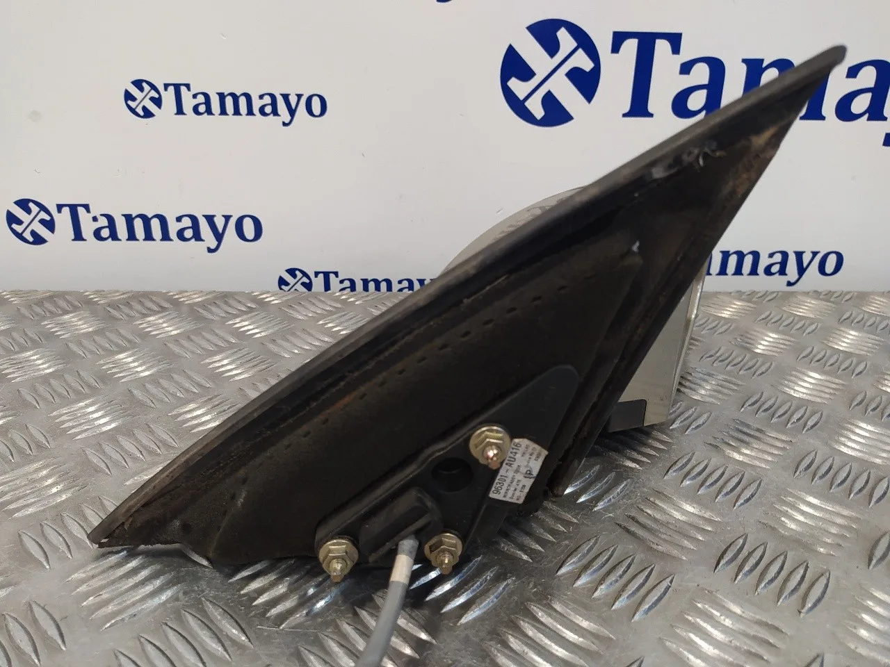 Retrovisor Derecho para Nissan Primera Berlina (P12)