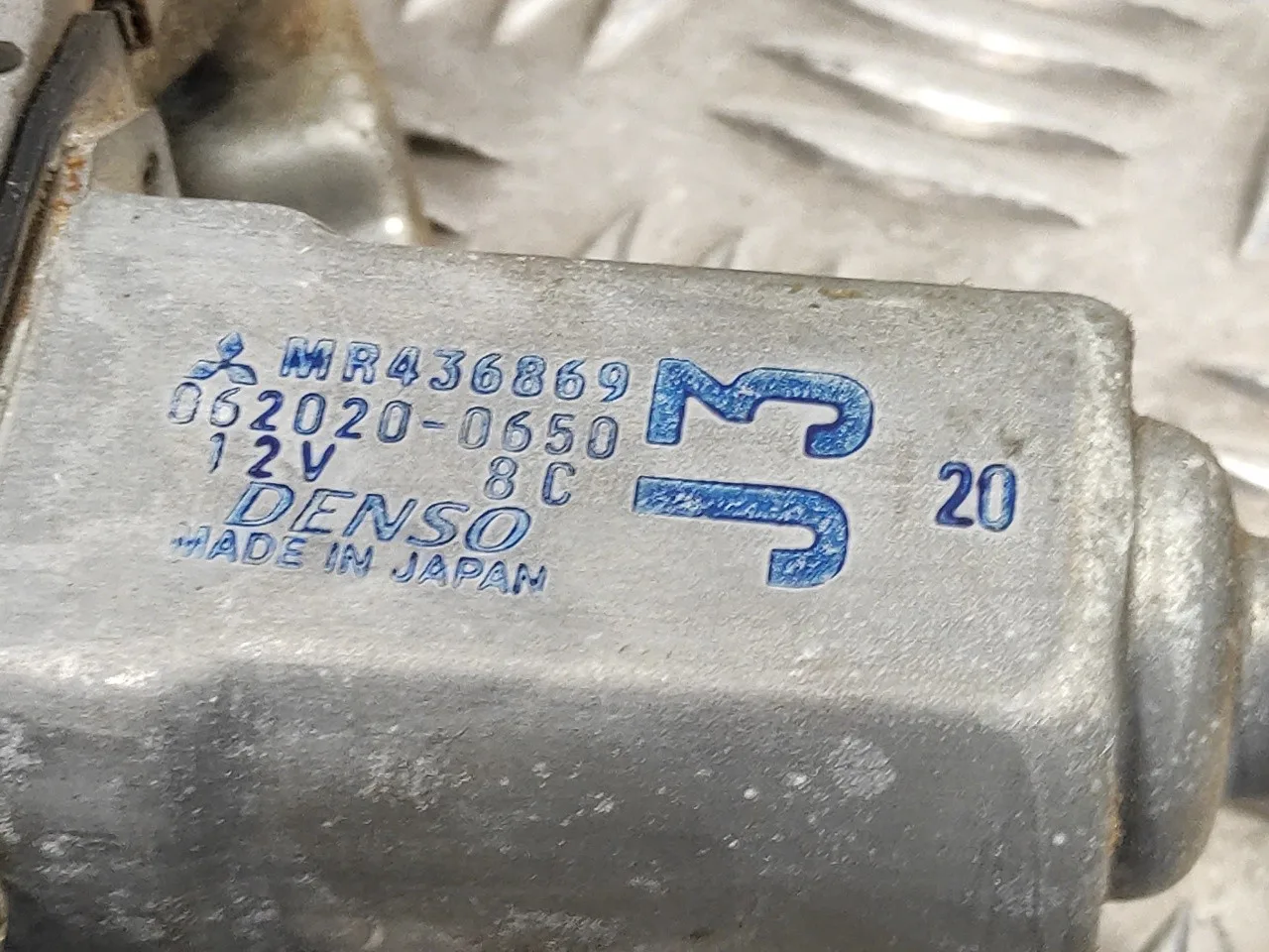 Elevalunas Trasero Izquierdo para Mitsubishi Montero (V60/V70)