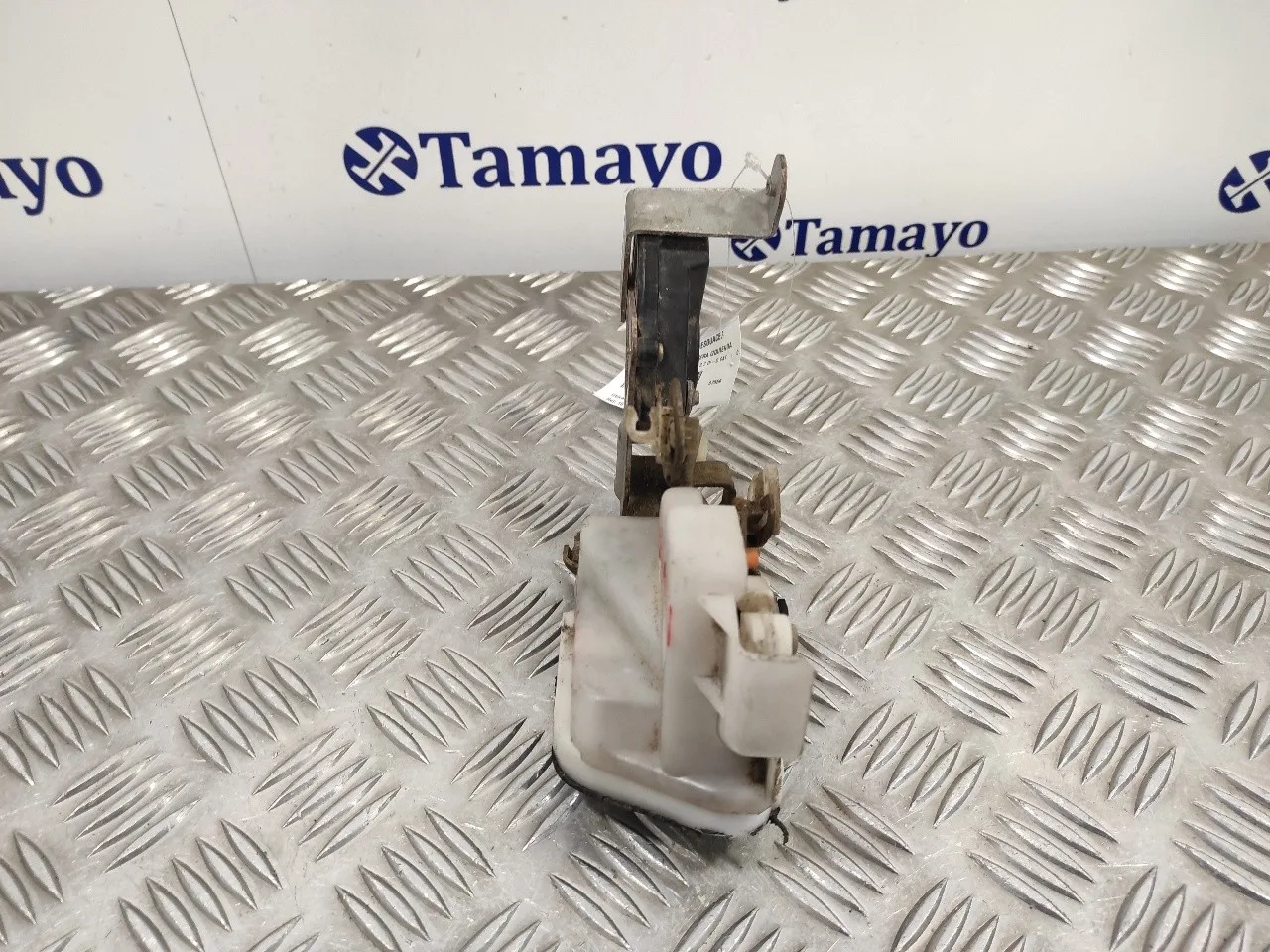 Cerradura Puerta Trasera Izquierda para Mitsubishi Montero (V60/V70)