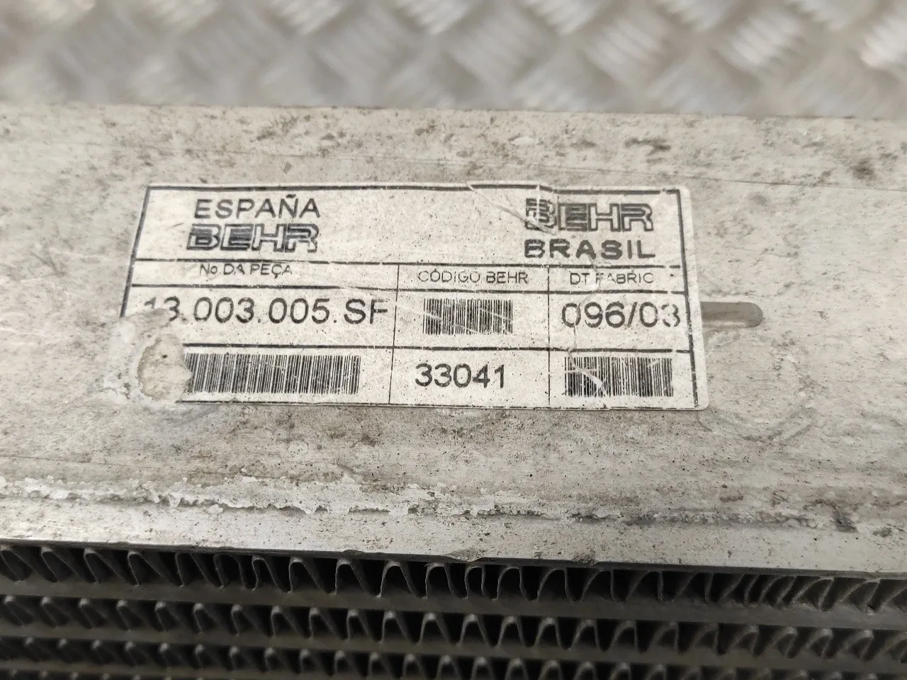 Intercooler para Nissan Cabstar Tl35