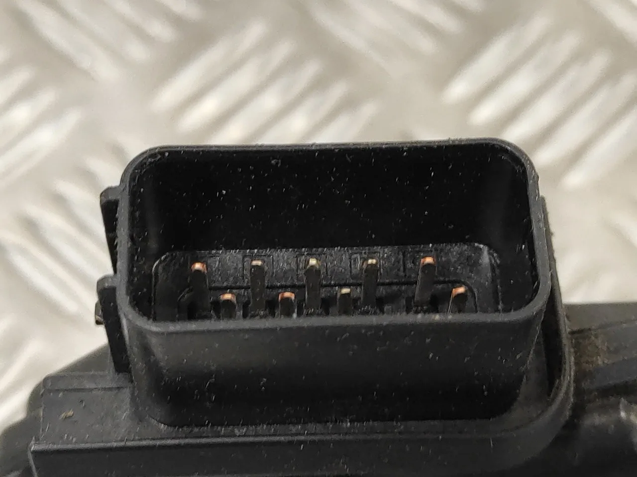 Cerradura Puerta Delantera Izquierda para Mazda 5 Berl. (Cr)