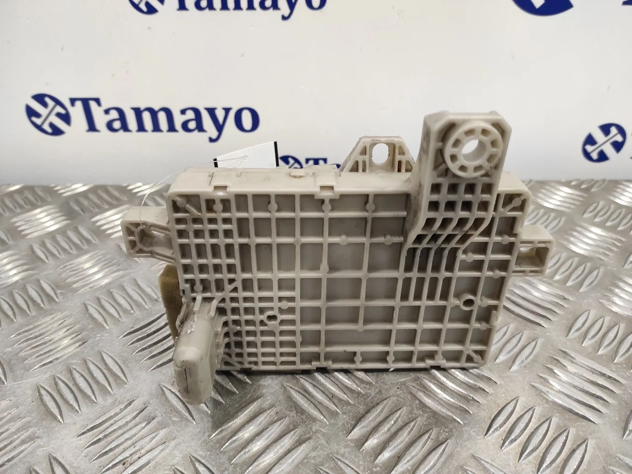Caja Reles / Fusibles para Mazda 6 Berlina (Gg)
