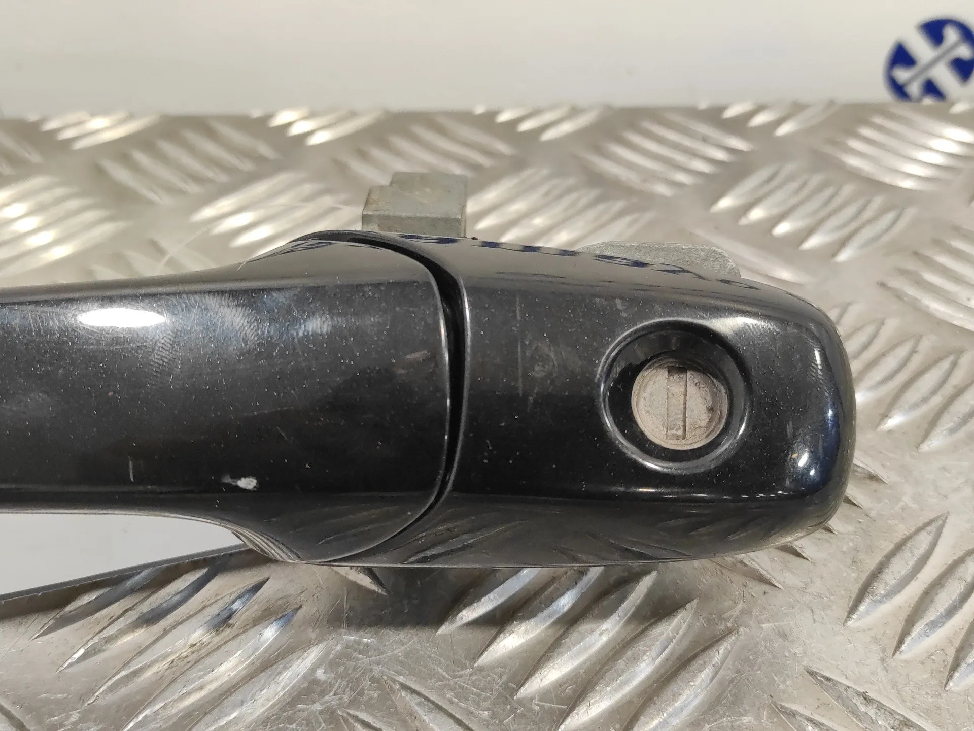 Maneta Exterior Delantera Izquierda para Mazda 3 Berlina (Bk)