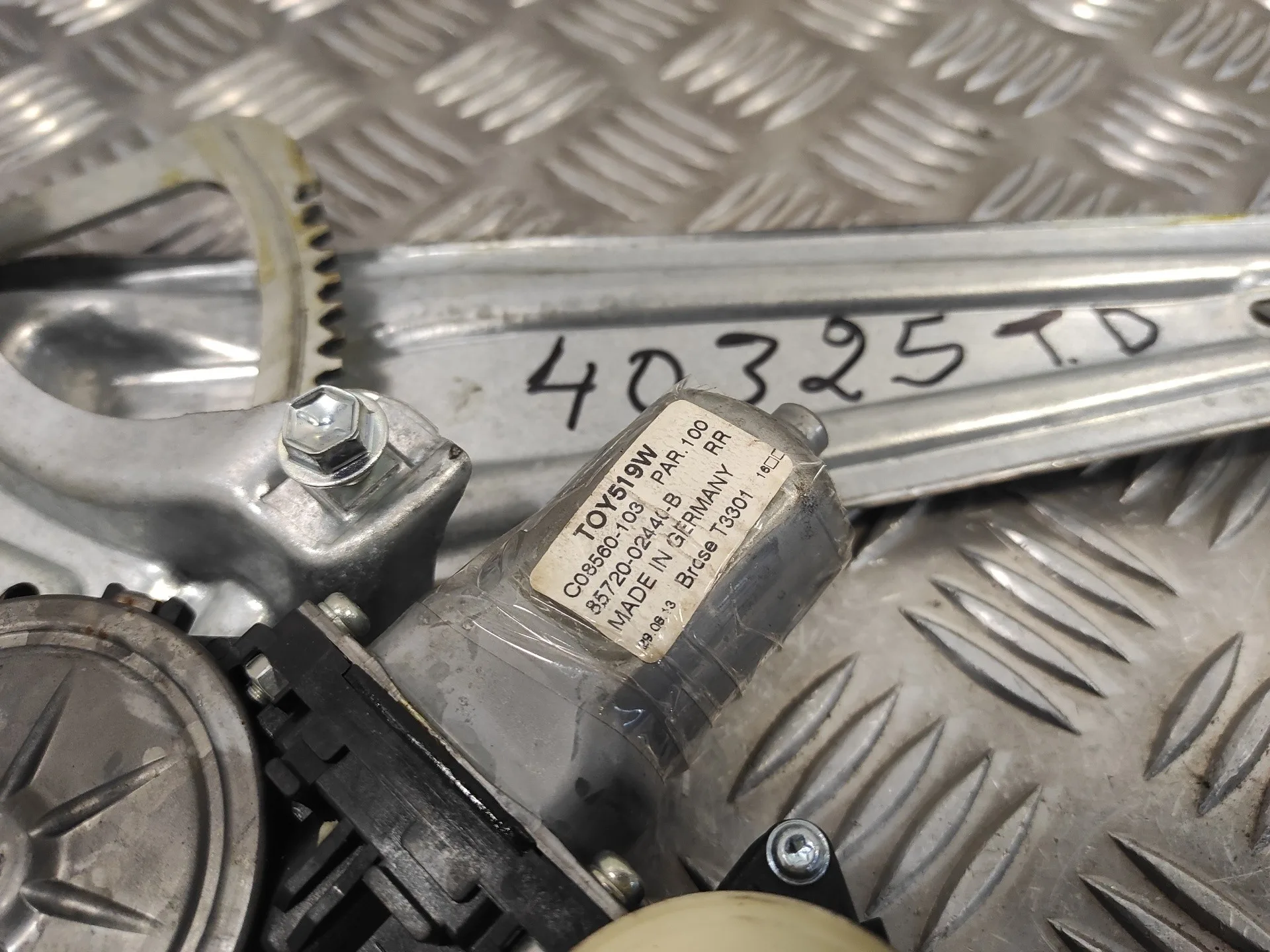 Elevalunas Trasero Derecho para Toyota Auris
