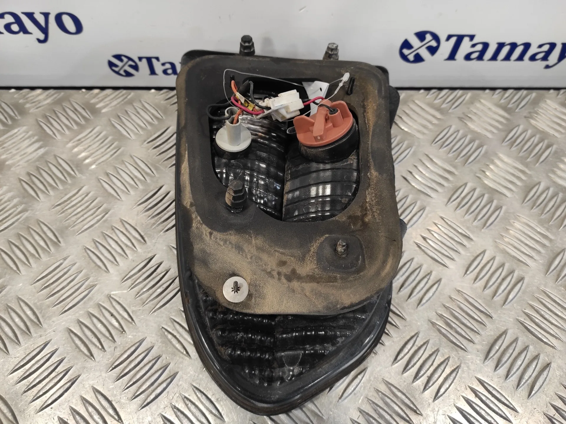 Piloto Trasero Inferior Izquierdo para Hyundai H 1